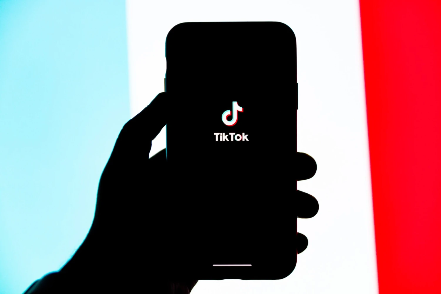 Návrat hudby světových hvězd na TikTok. Vydavatel UMG se sítí obnovil smlouvu