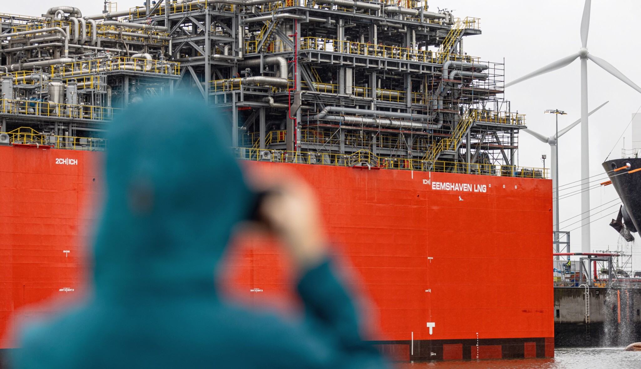 Nizozemské LNG nahradilo ruský plyn. Dodávky z Eemshavenu se Česku vyplatily