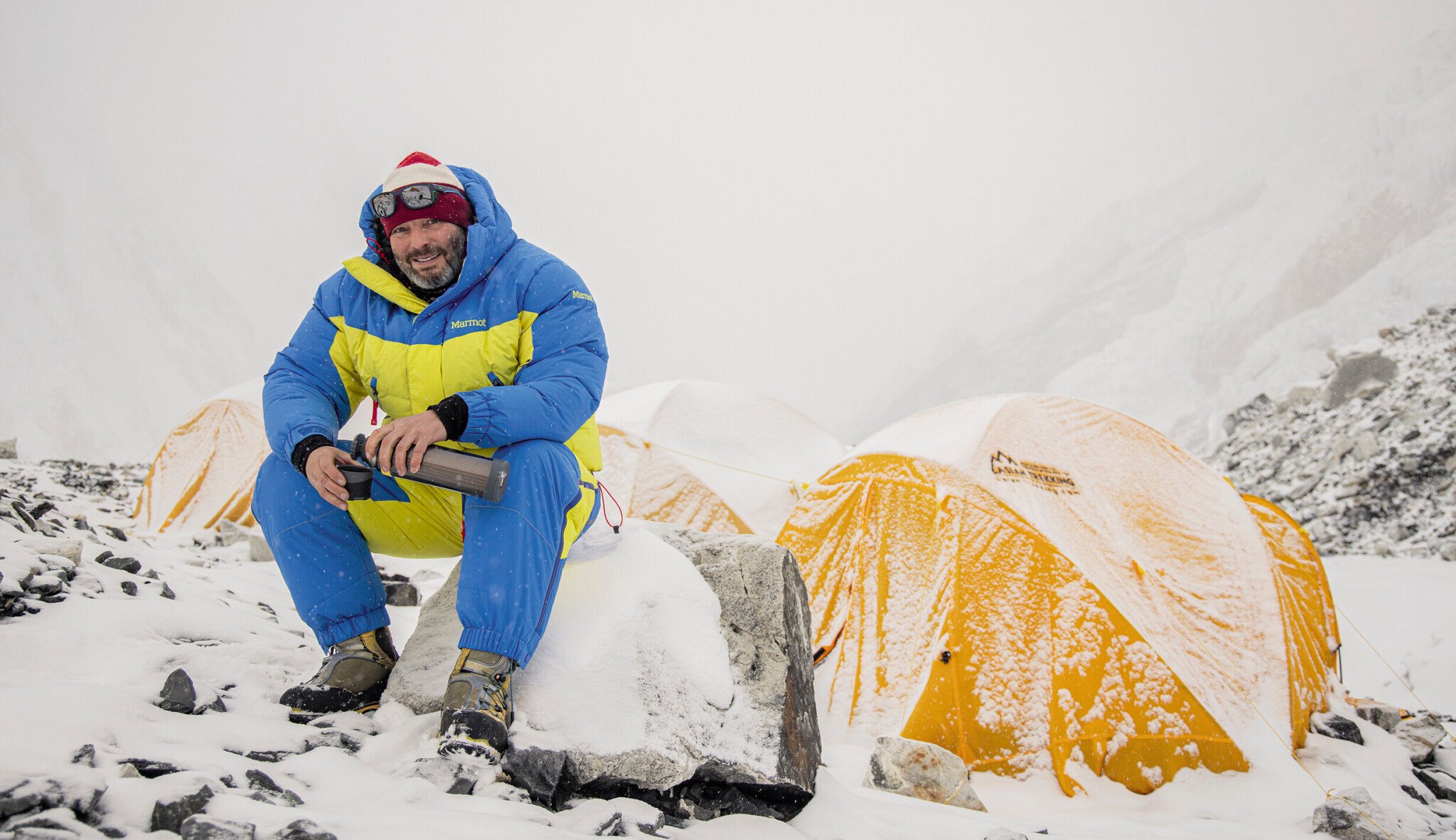 Investor Otruba vylezl na Mt. Everest. Jako teprve patnáctý Čech