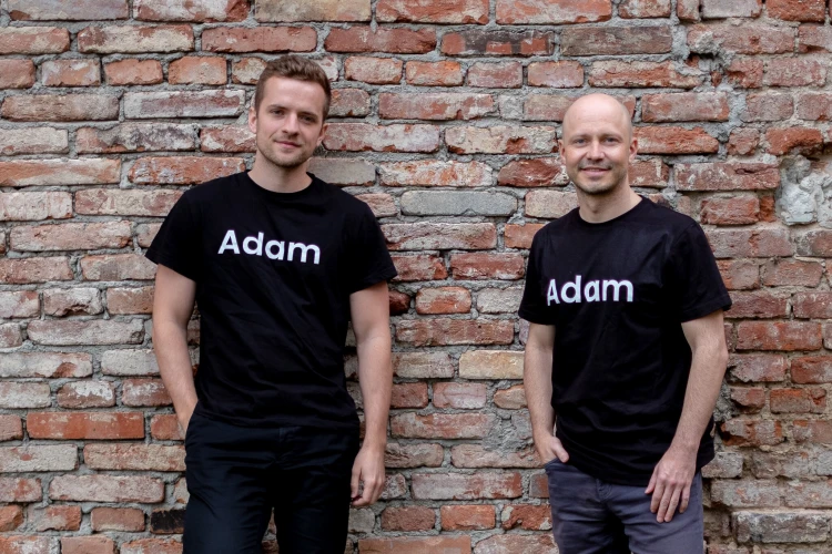 Platforma Adam, startup, malíři
