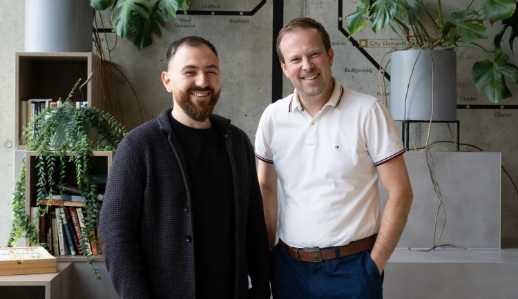 Artem Markevich a Martin Čermák, zakladatelé startupu Vocalls