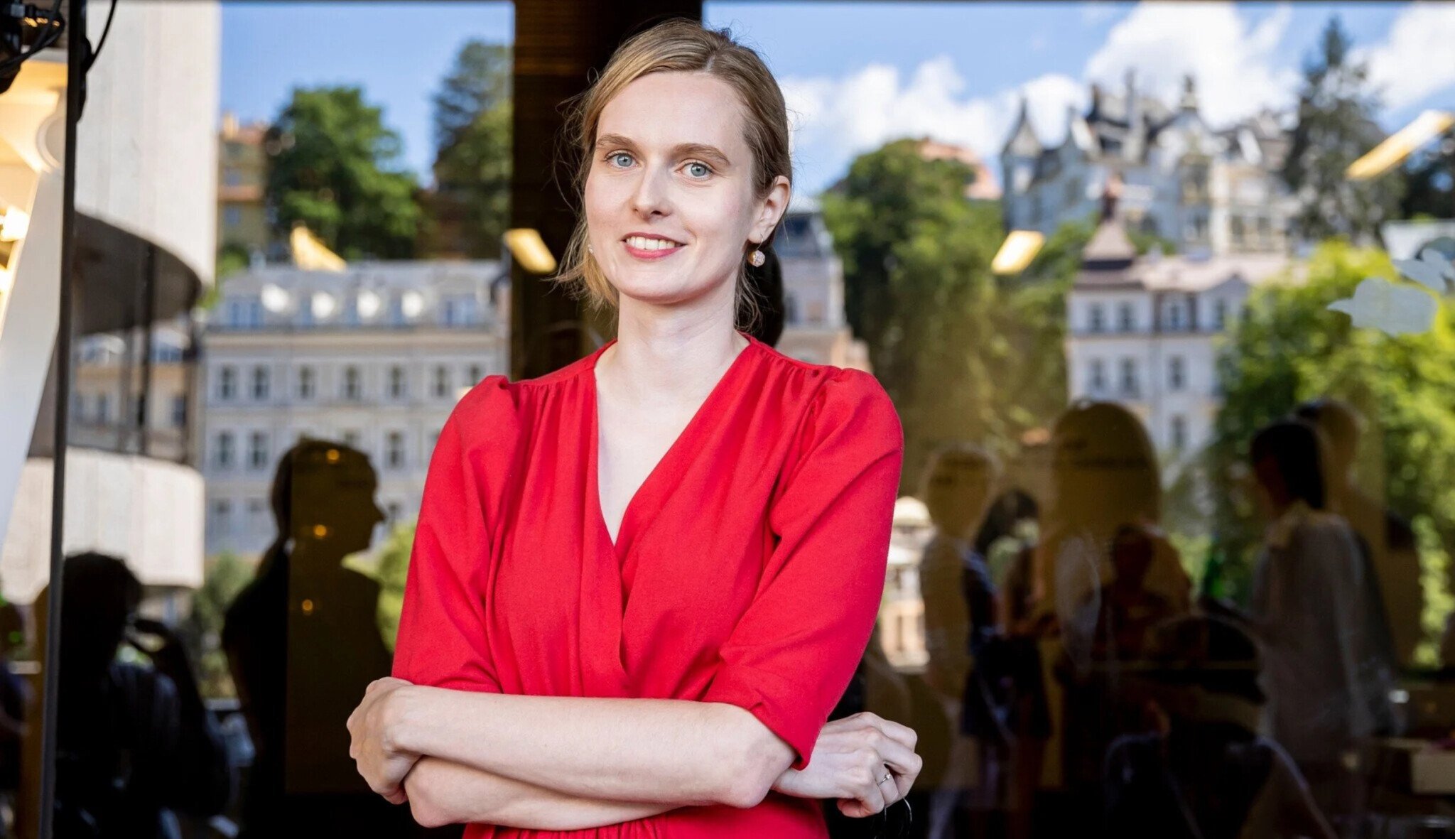 Označit se za feministku v Česku kariéře uškodí, říká oceňovaná scenáristka