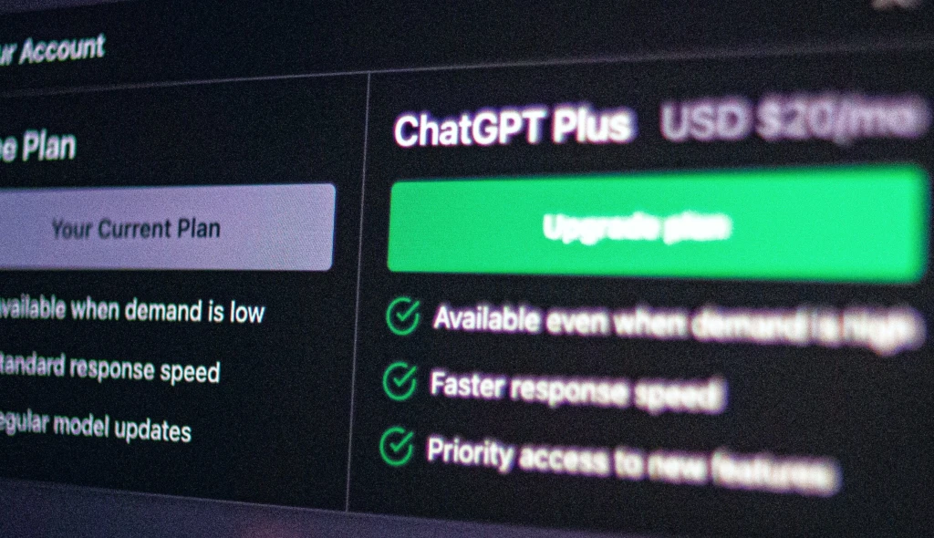ChatGPT se spojí s&nbsp;Redditem. Umělá inteligence bude používat obsah platformy