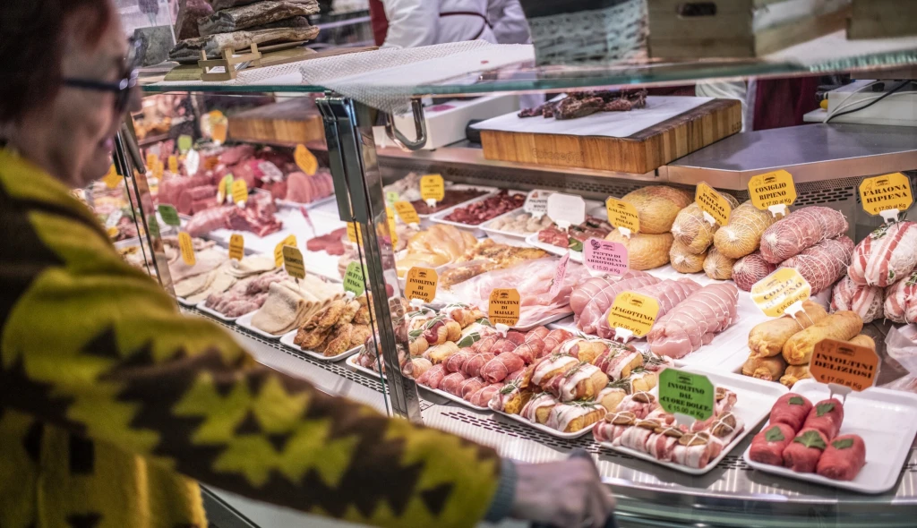 Obří steak, cantucci a&nbsp;sendvič z kravského žaludku. Jak jíst ve Florencii jako místní