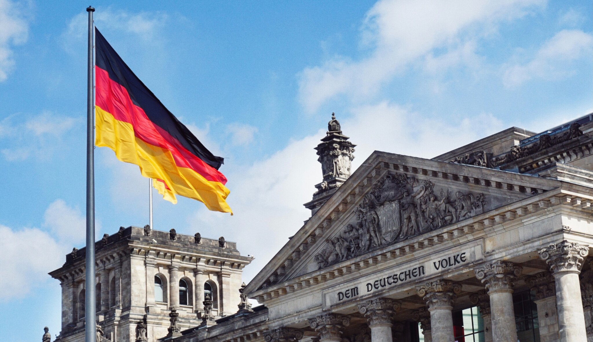 Německou ekonomiku loni dostihly globální krize. HDP se propadlo o 0,3 procenta