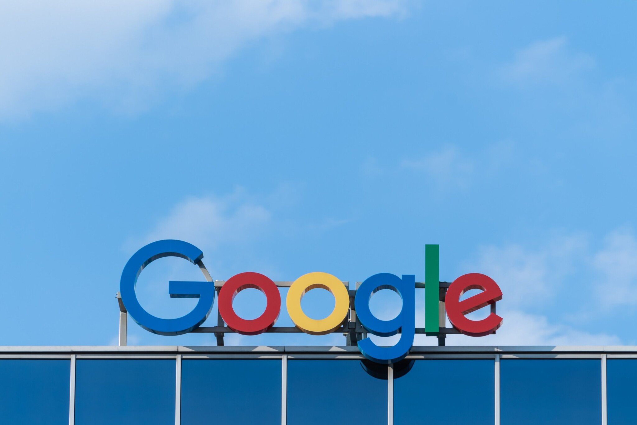Google chystá restrukturalizaci. Hodlá zrušit stovky pracovních míst