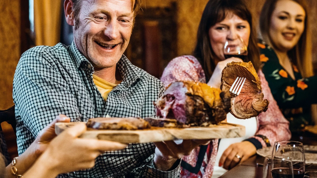 Nedojíš? Zaplatíš. Německá restaurace řeší zbytky v konceptu „sněz, kolik můžeš“