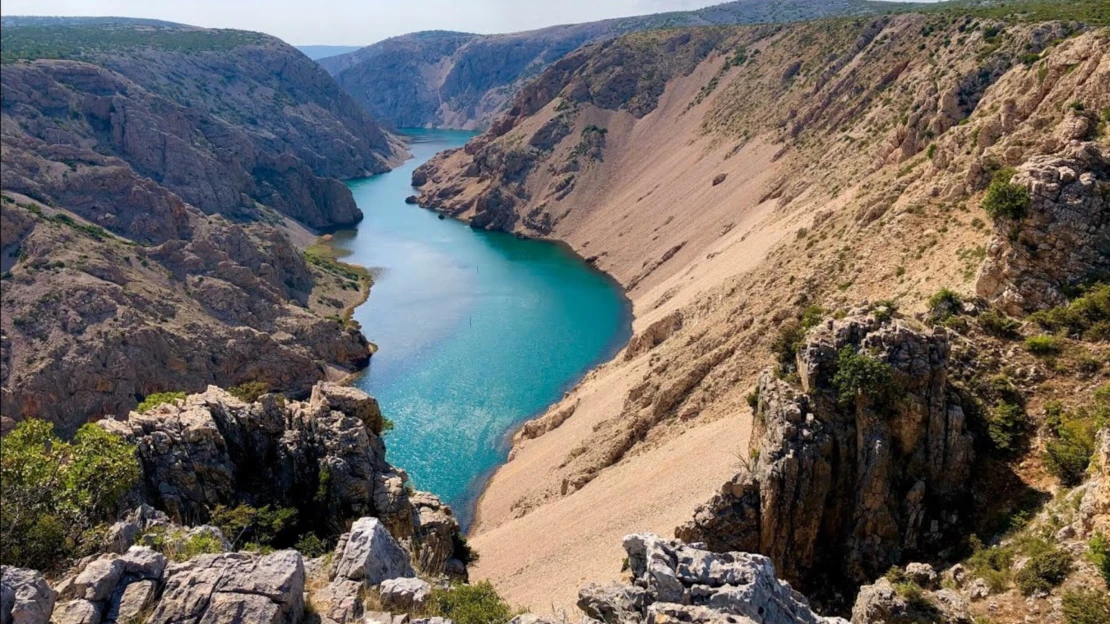 Po stopách Vinnetoua i na nejdelší pláž. Prozkoumejte Chorvatsko, jak ho možná neznáte