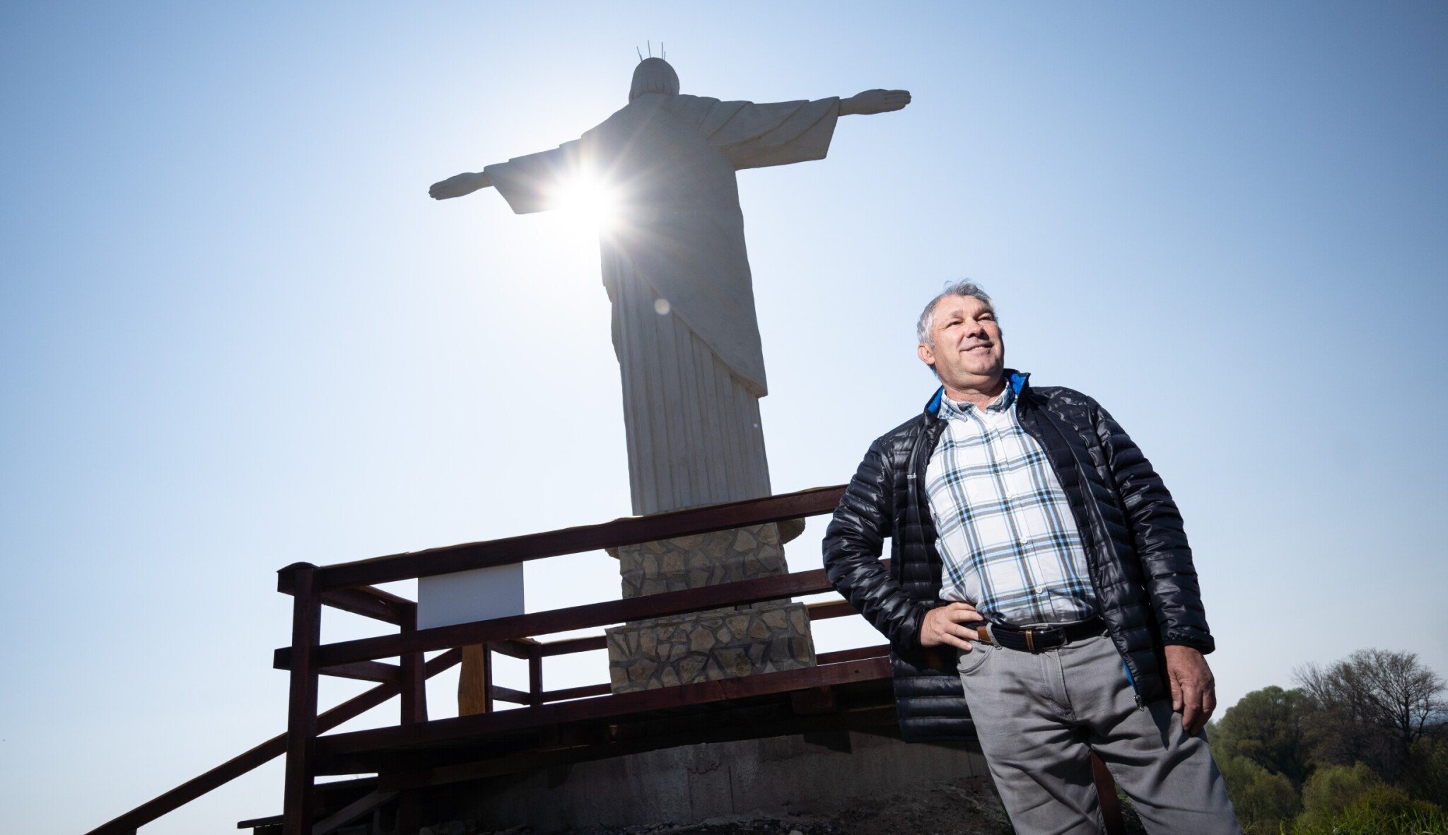 Nejvyšší socha Ježíše Krista stojí kousek za Prahou. Vznikla jako poděkování, říká podnikatel