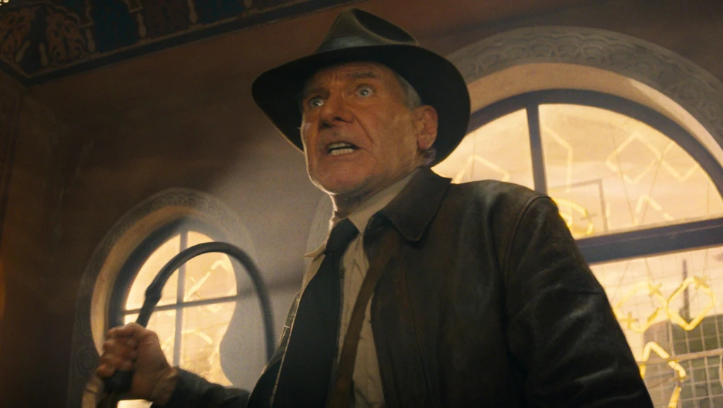 Indiana Jones naposledy práská bičem. Není to tak hrozné, jak říkali v Cannes
