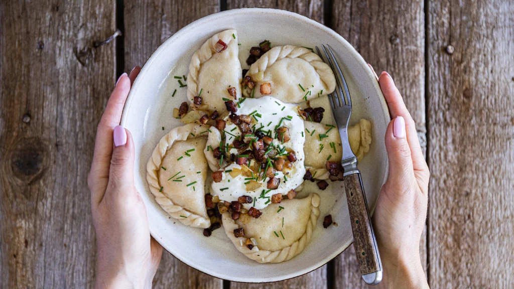 Pierogi ruskie. Jídlo se složitou historií, jednoduchými surovinami a&nbsp;lahodným výsledkem