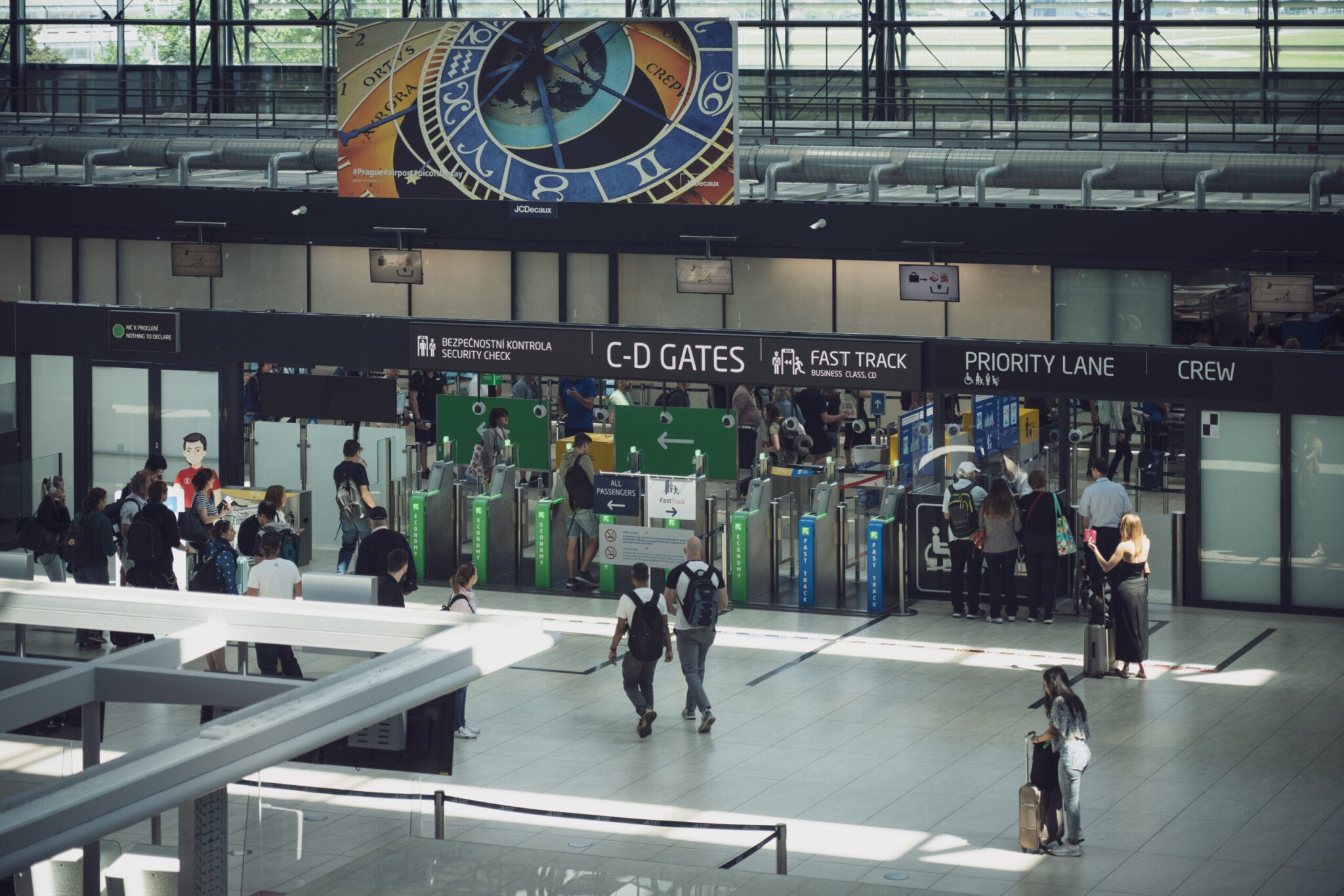 Až patnáct milionů pasažérů. Pražské letiště očekává příští rok nárůst cestujících