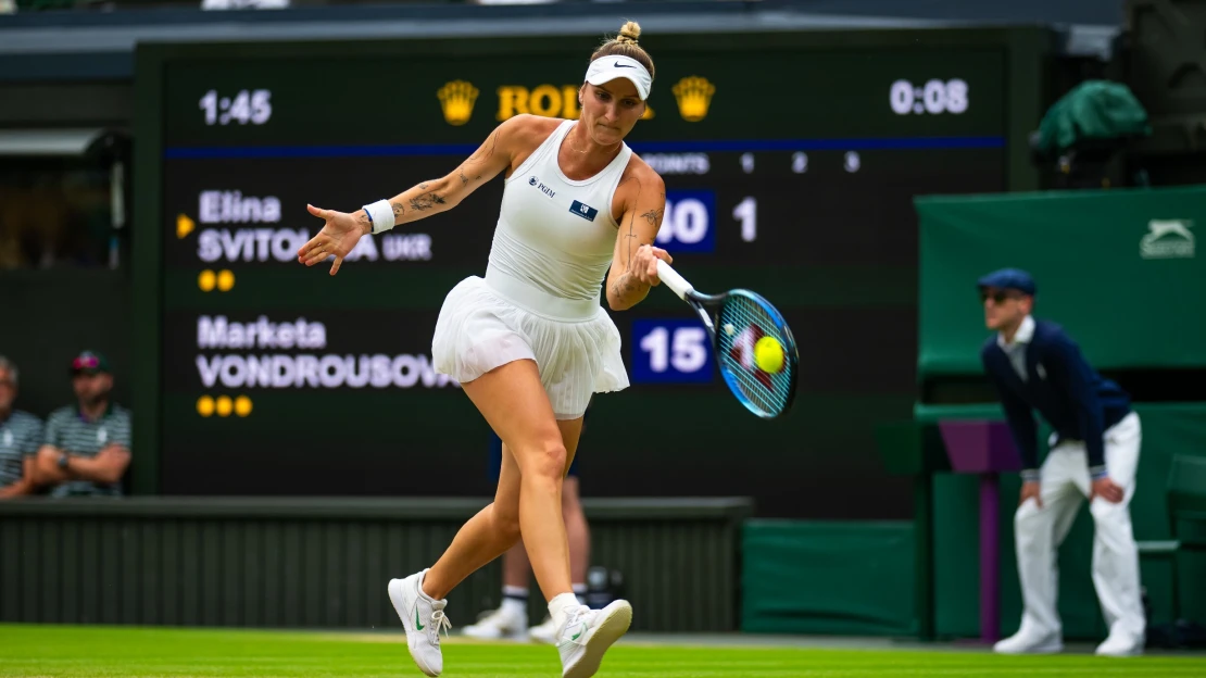 Česká tenisová senzace. Markéta Vondroušová ovládla Wimbledon