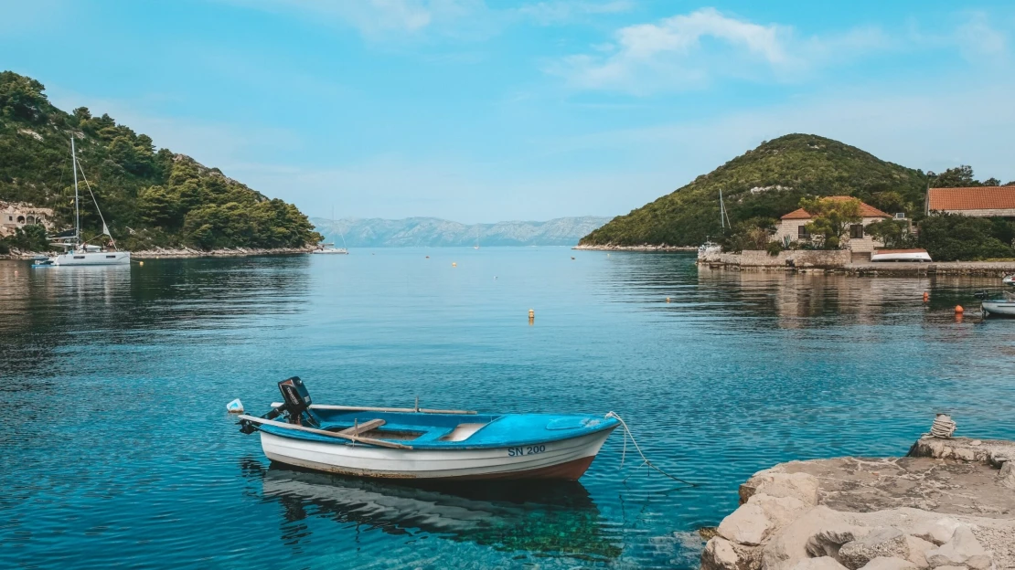 Čeští turisté si o letních prázdninách připlatí. Především v zemích, kde se platí eurem