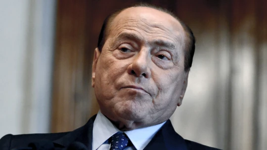 Noví miliardáři. Jak si pět dětí Silvia Berlusconiho rozdělí jeho impérium?