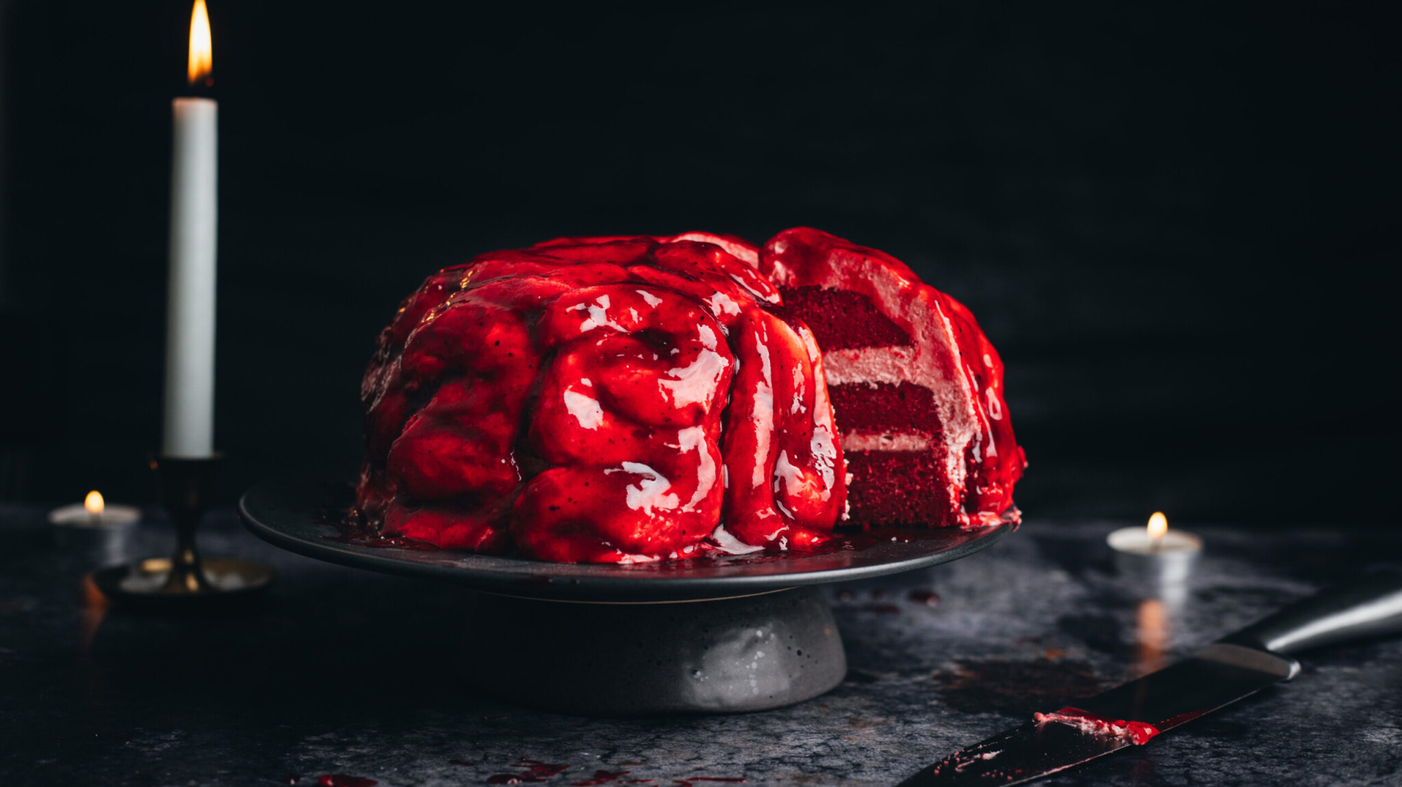 Mozek k nakousnutí. Upečte si temný & lahodný halloweenský dort