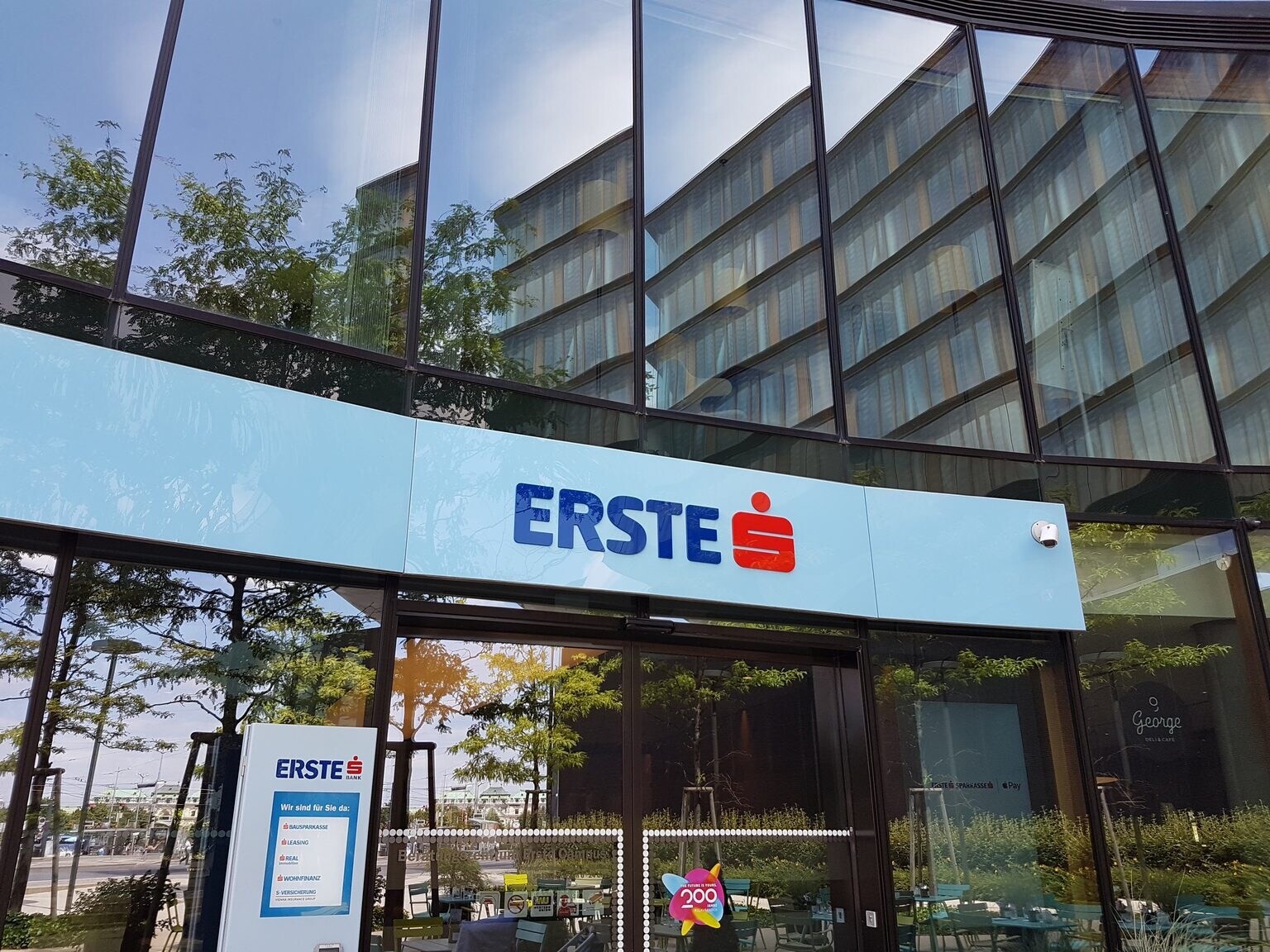 Erste Group Bank zvýšila meziročně zisk. Pomohl tomu růst objemu úvěrů