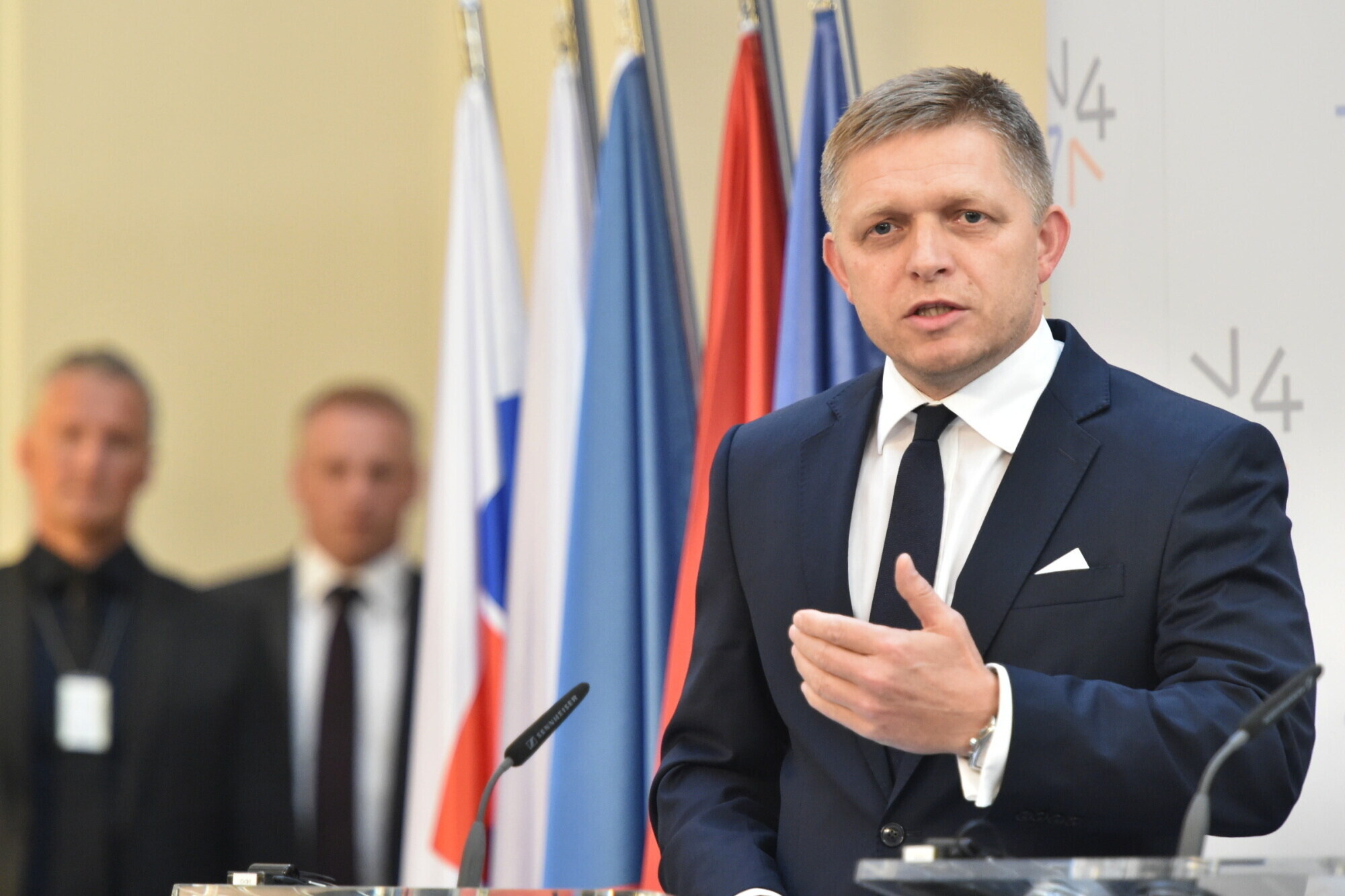 Slovensko zná novou podobu vlády. Smer získá post premiéra šest ministerstev