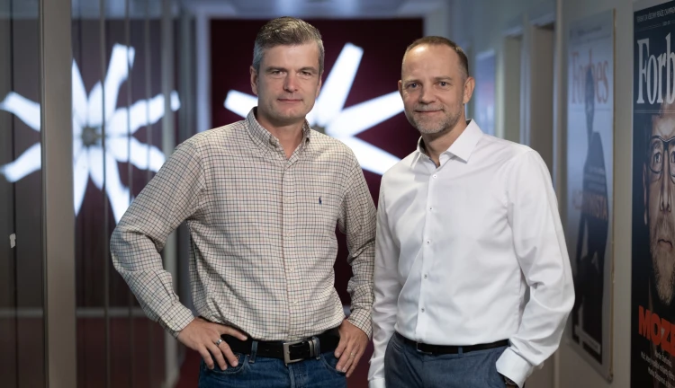 Investor Ondřej Fryc (vlevo) a advokát Jiří Sixta z kanceláře Glatzova & Co.