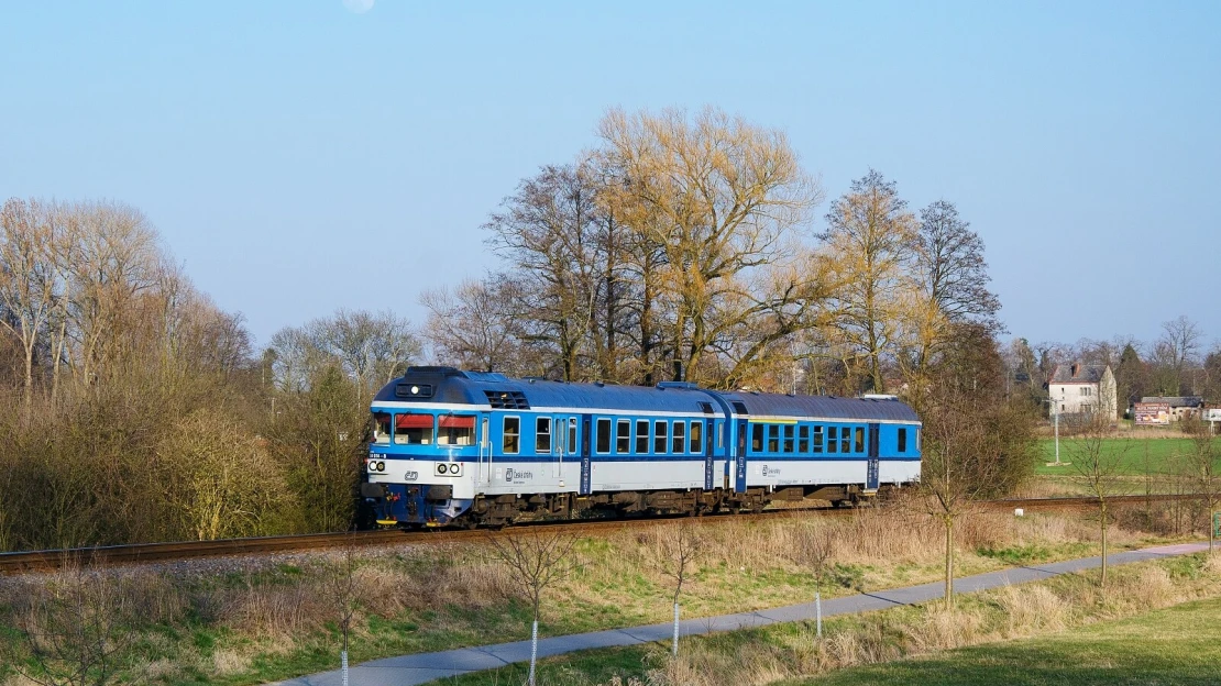 ČR otestuje automatický dohled nad vlaky. Ve vytíženém úseku provede simulaci