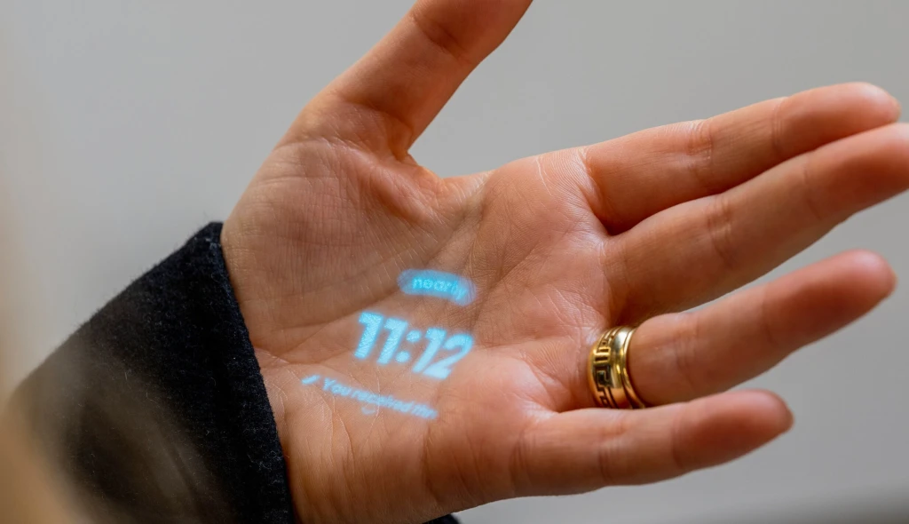 Je tohle budoucnost? Bývalí zaměstnanci Applu předvedli „obrazovku do dlaně“