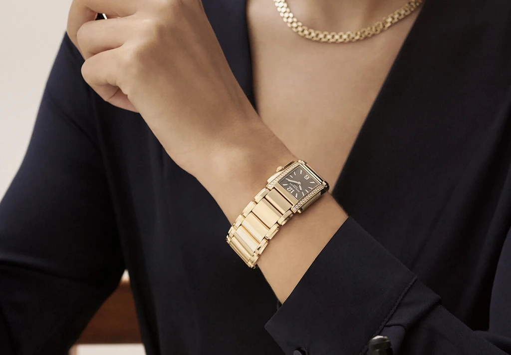 Čas žen. Luxusní hodinářské značky cílí na dámskou část publika
