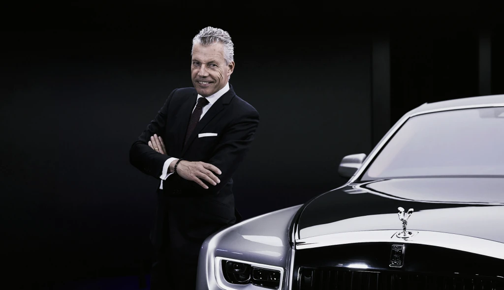 Prodeje zvýšil o&nbsp;600 procent. Jak přemýšlí šéf Rolls-Royce Torsten Müller-Ötvös?
