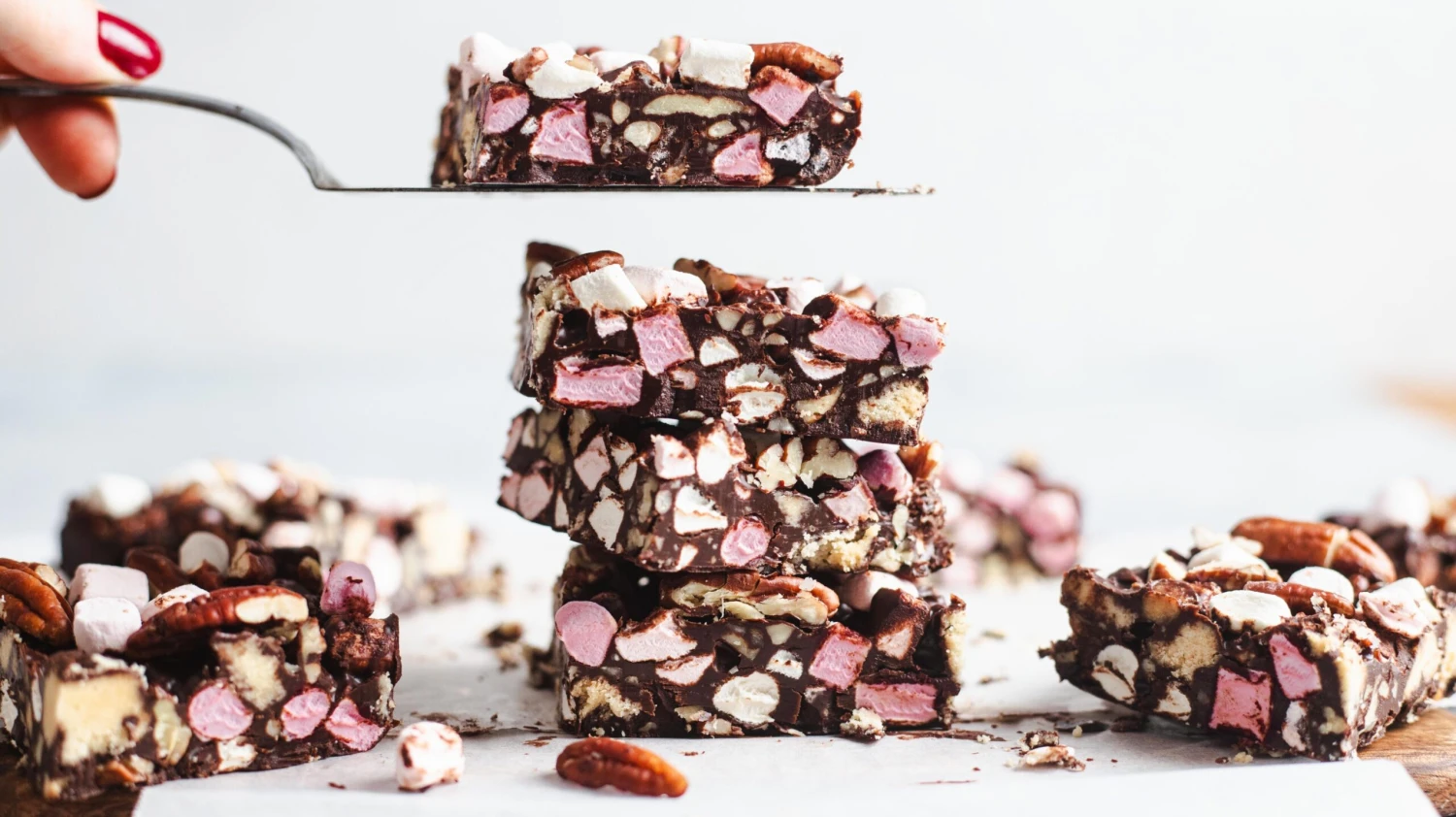 Baví děti i dospělé, hodné i zlobivé. Australský Rocky Road jako ten nejjednodušší jedlý dárek