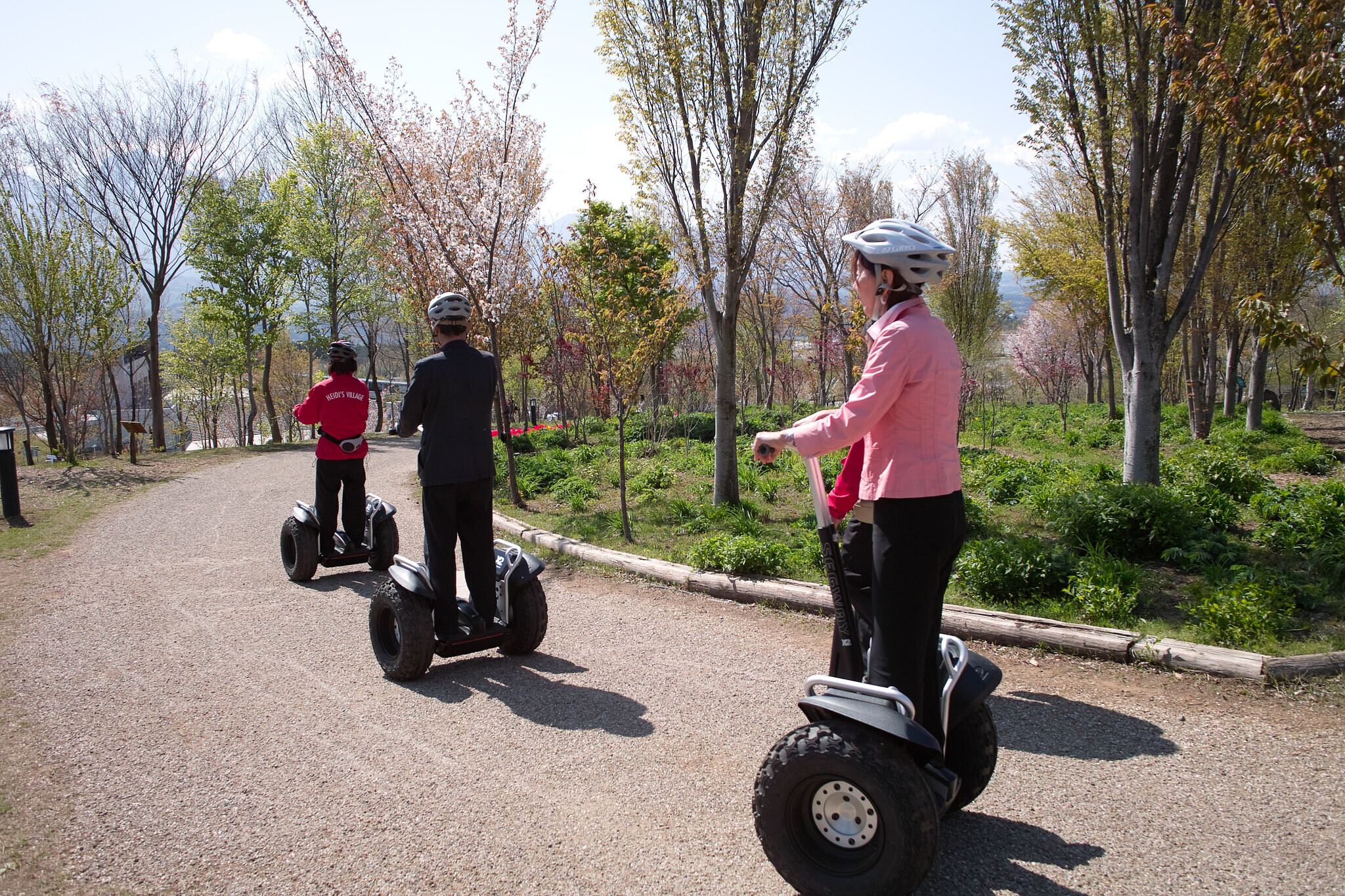 Povinné ručení na segway či elektrické koloběžky. Návrh prošel sněmovnou