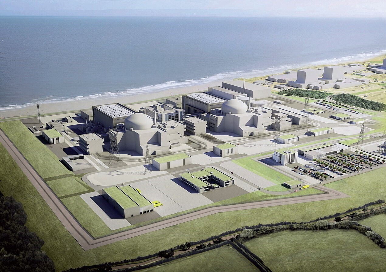 Británie plánuje novou velkou jadernou elektrárnu. Projekt vyvolává obavy