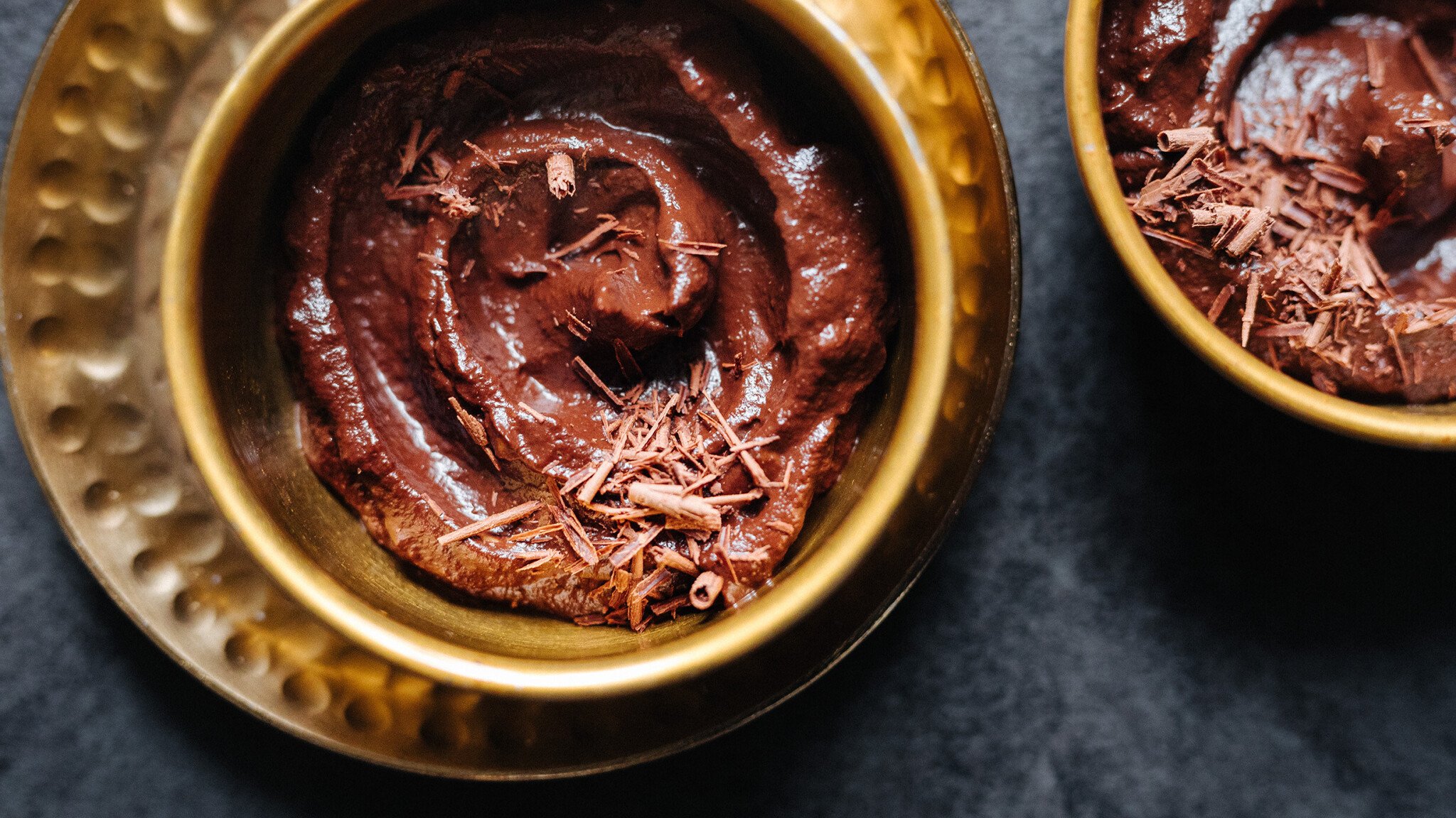 Dvouminutový dezert pro vegany i fanoušky superpotravin: čokoládová pěna z avokáda
