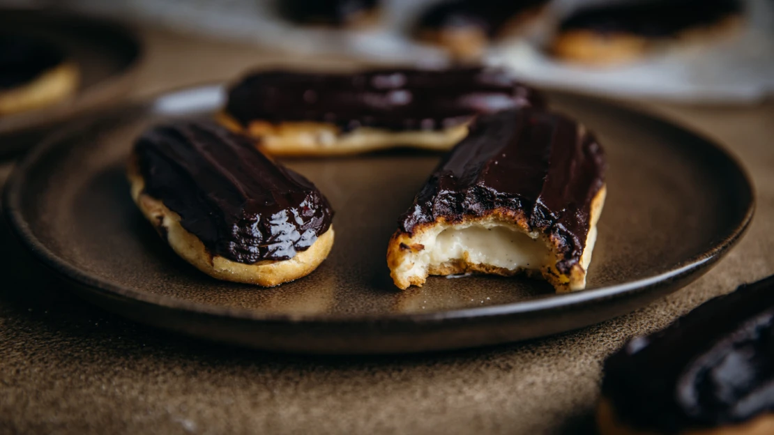 Chlouba francouzské cukrařiny u vás doma. Naučte se tradiční éclairs