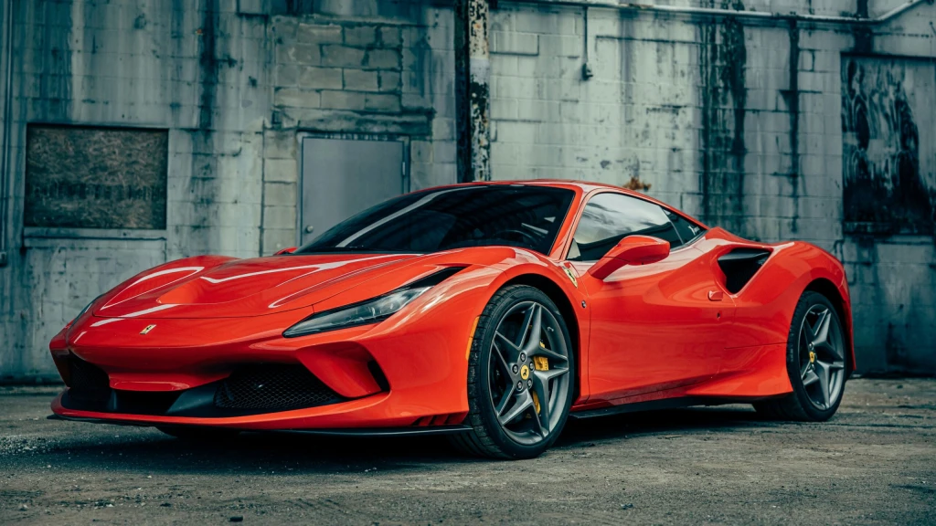 Zisk Ferrari loni stoupl o&nbsp;34 procent. Poprvé překonal miliardu eur