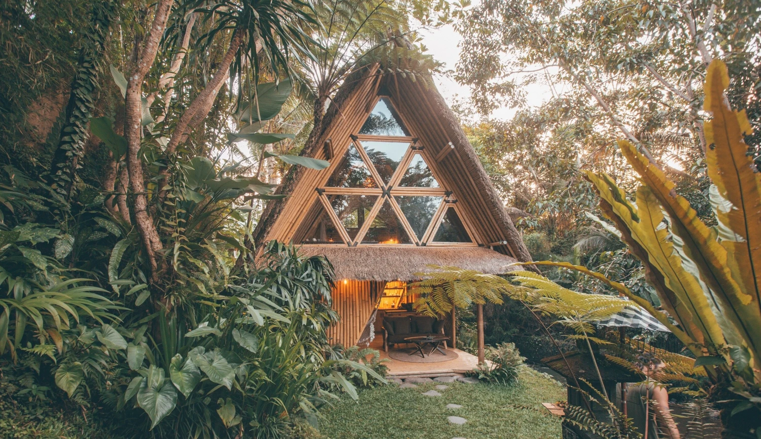 Fotogenický ráj na Bali. Za světově oblíbeným ubytováním stojí Češi