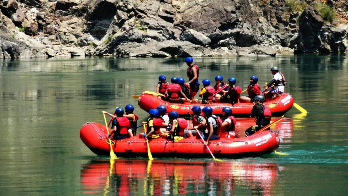 Teambuilding může být jen iluze. Jak zorganizovat takový, který týmu pomůže?