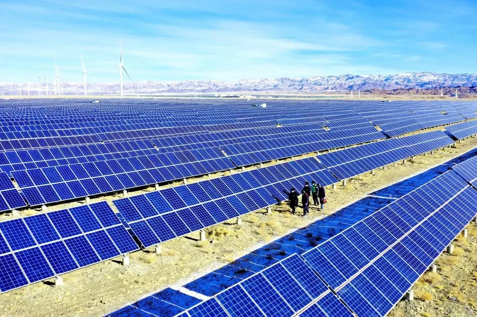 ČEZ postaví na Chomutovsku dvě fotovoltaické elektrárny. Jejich výkon překročí sto megawattů