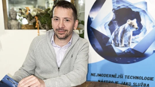 Ochránce digitálního světa. Kyberbezpečnostní expert Listopad představuje projekt IcyBear 