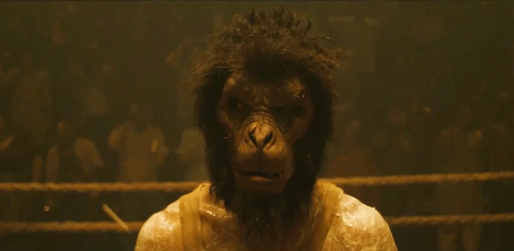 Opičího muže vytáhli z Netflixu na plátna kin. Na streamu by mu bylo líp