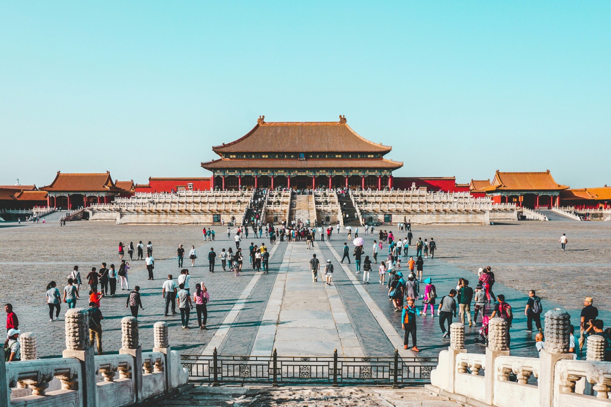 Čínští turisté rekordně utrácejí za cestování. Vynahrazují si ztracené dovolené z posledních let