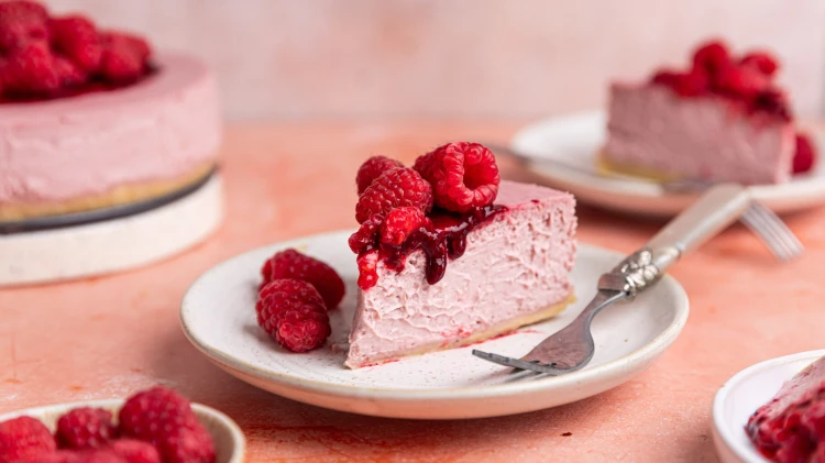 Cheesecake narůžovo. S malinami je dokonale jemný &#038; svěží zároveň