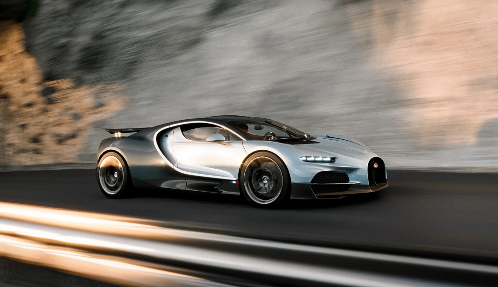 Nové Bugatti je tady! Má 1800 koní, čtyři motory a vyjde na víc než sto milionů