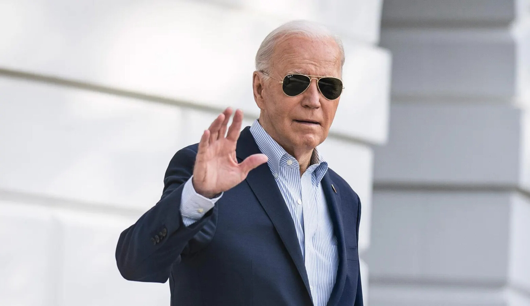 Biden odstoupil, nebude kandidovat na prezidenta. Trump je teď bez protivníka