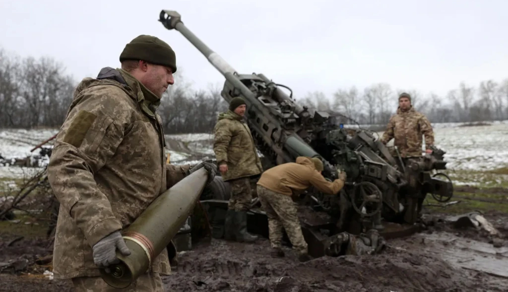 Sto tisíc kusů munice jede na Ukrajinu. Do české iniciativy už přispělo patnáct zemí