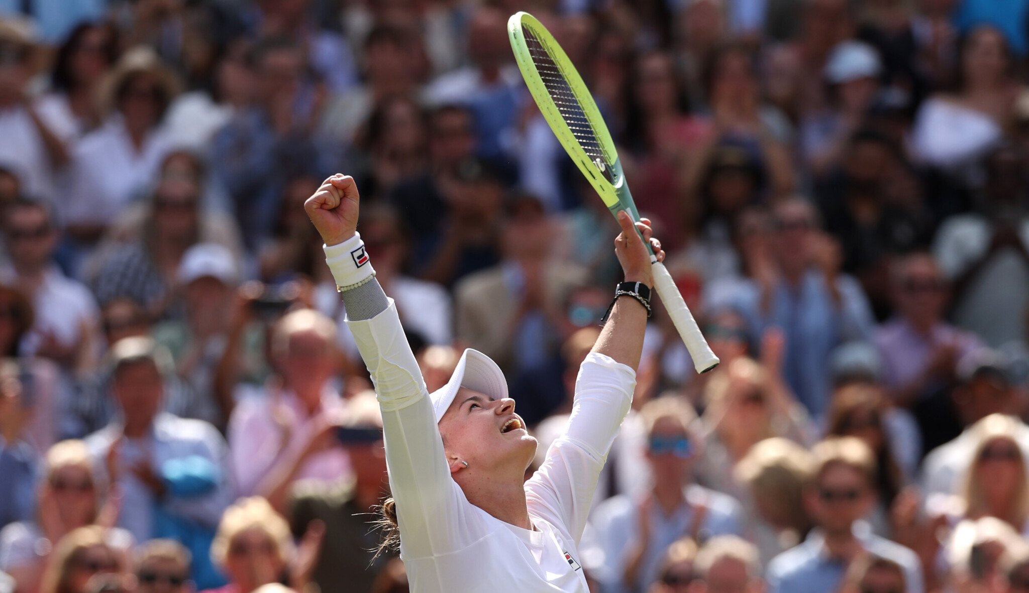 Česká tenisová senzace. Barbora Krejčíková ovládla Wimbledon