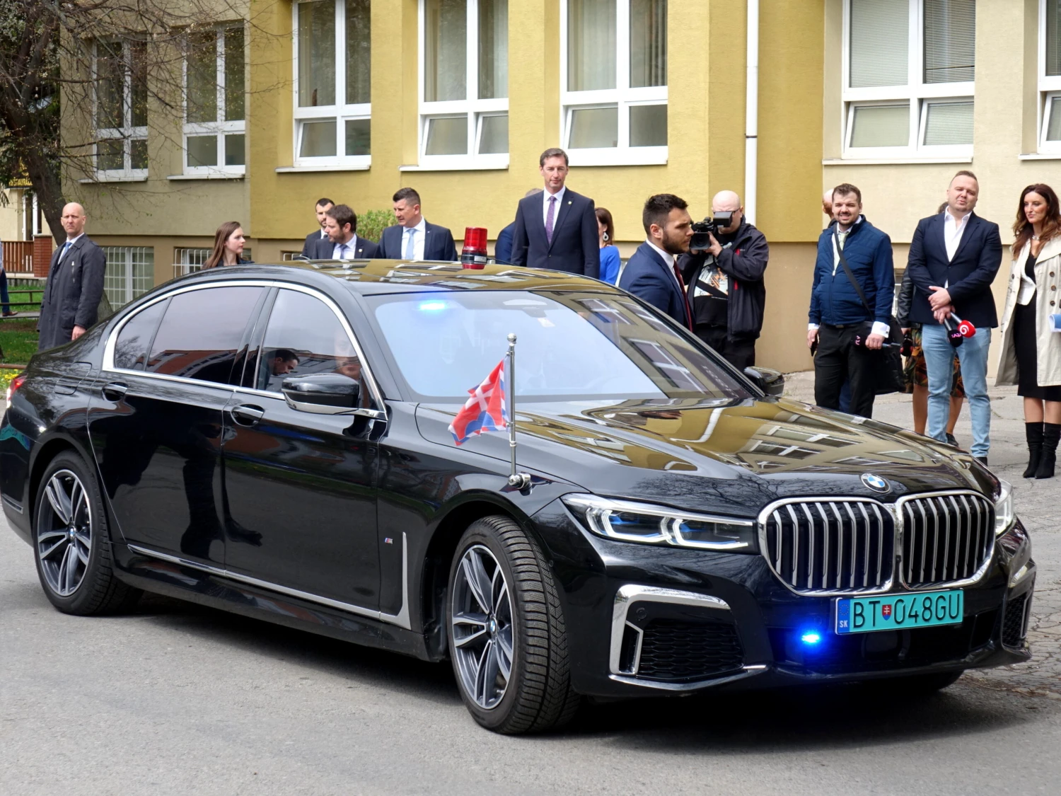 Zuzana Čaputová auto BMW