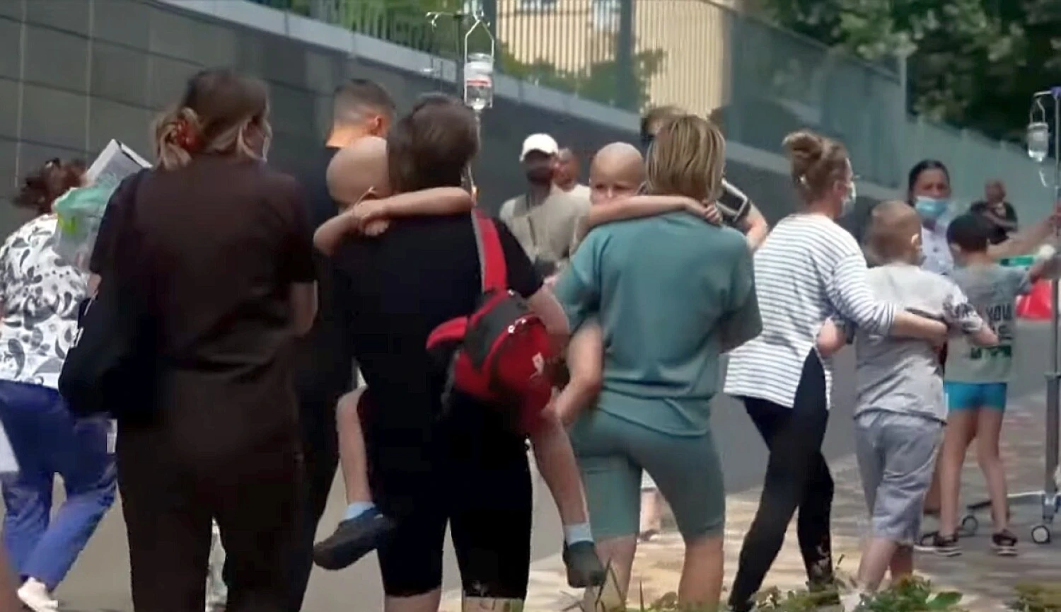 Týden na Ukrajině: Rusové barbarsky zaútočili na dětskou nemocnici