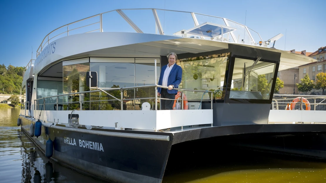 Elektro revoluce na Vltavě: Plavba s Prague Boats vás nadchne i vizí eko budoucnosti