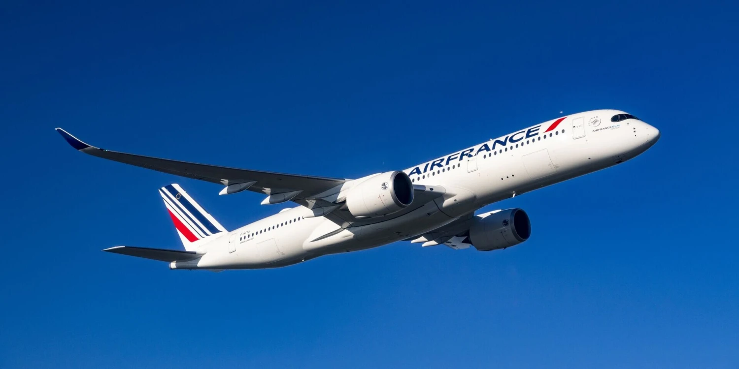 Air France pozastavuje lety do Bejrútu a Tel Avivu. Situaci znovu posoudí v pondělí