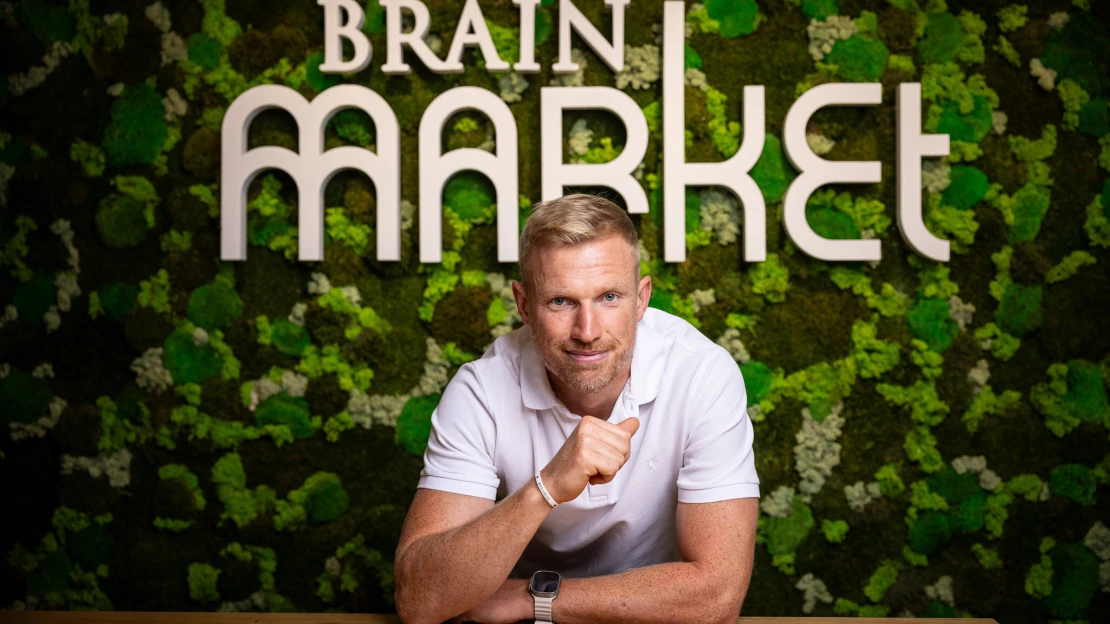 BrainMarket míří k půlmiliardě. Jeho zakladatel začínal čištěním koberců