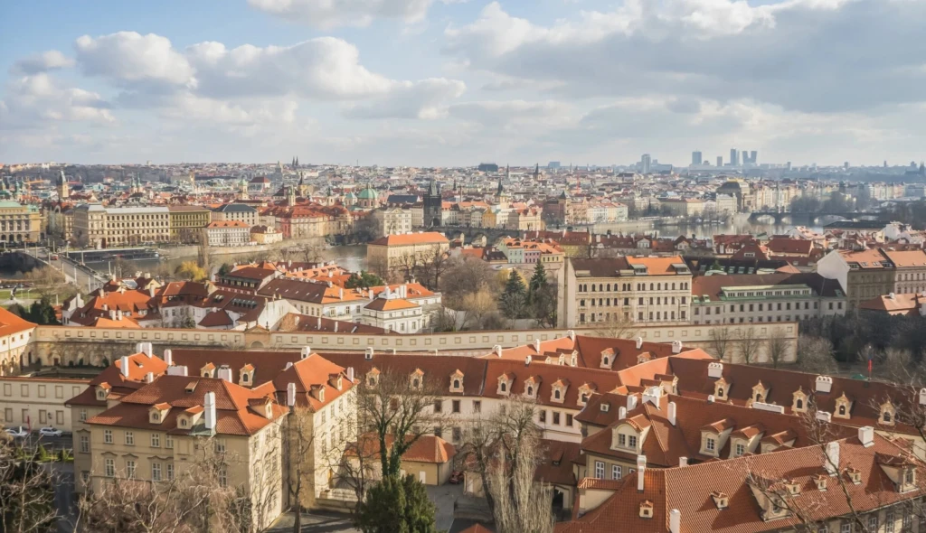 Praha i Brno porostou do výšky. Mrakodrapy ale čekat nemáme